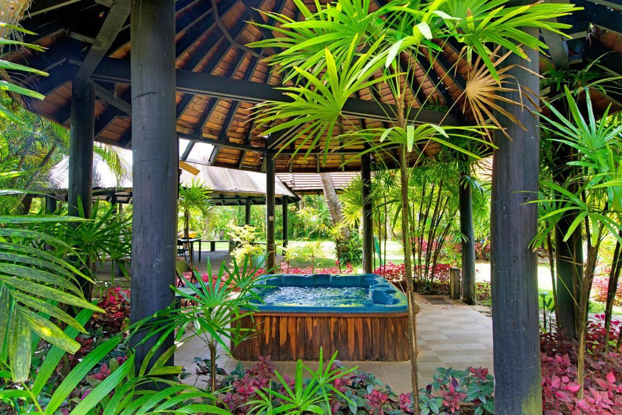 Ultiqa Fiji Palms Beach Resort Pacific Harbour Eksteriør bilde